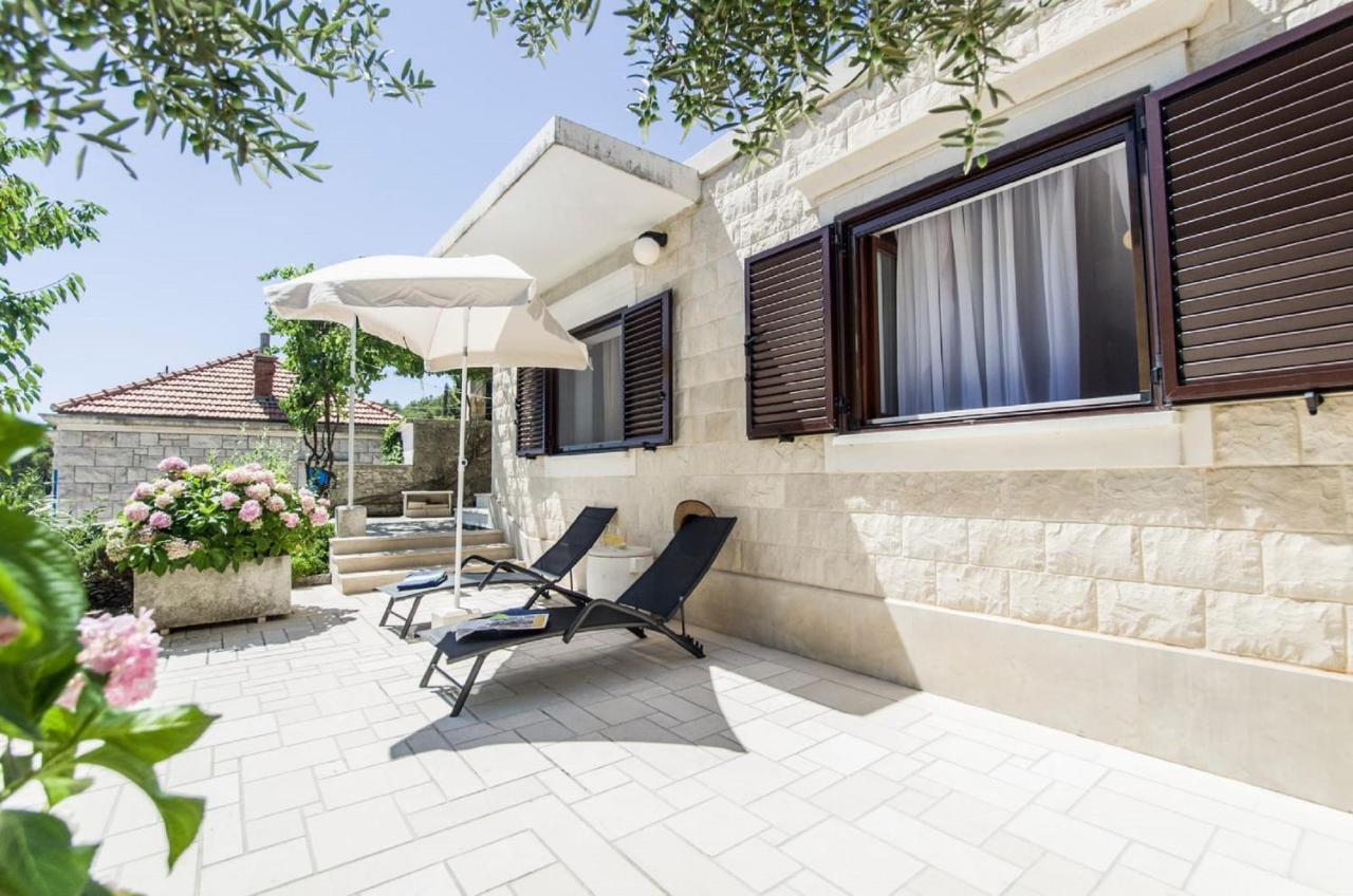 Holiday Home Villa Spilla Selca  외부 사진