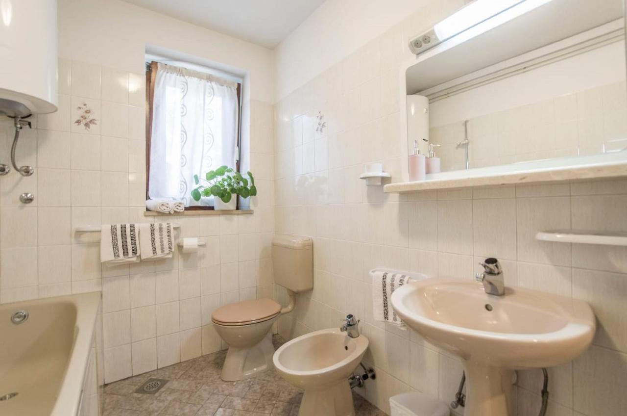 Holiday Home Villa Spilla Selca  외부 사진